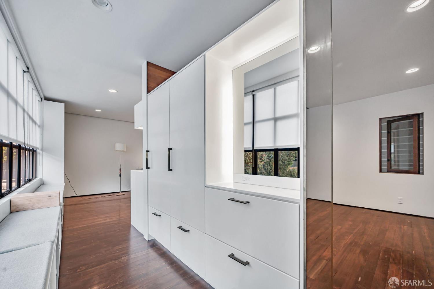 Detail Gallery Image 8 of 25 For 1315 Natoma St, San Francisco,  CA 94103 - – Beds | – Baths