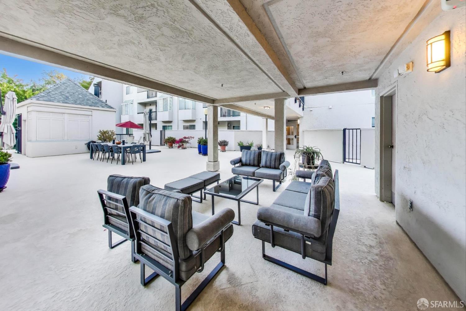 Detail Gallery Image 28 of 34 For 3183 Wayside Plz #308,  Walnut Creek,  CA 94597 - 2 Beds | 2 Baths