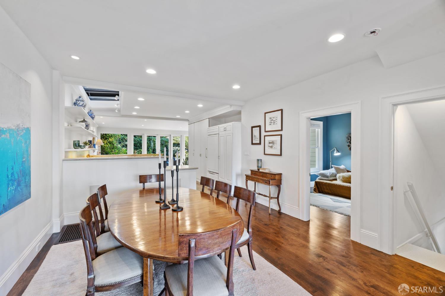 Detail Gallery Image 11 of 73 For 2341 Leavenworth St, San Francisco,  CA 94133 - 4 Beds | 4 Baths