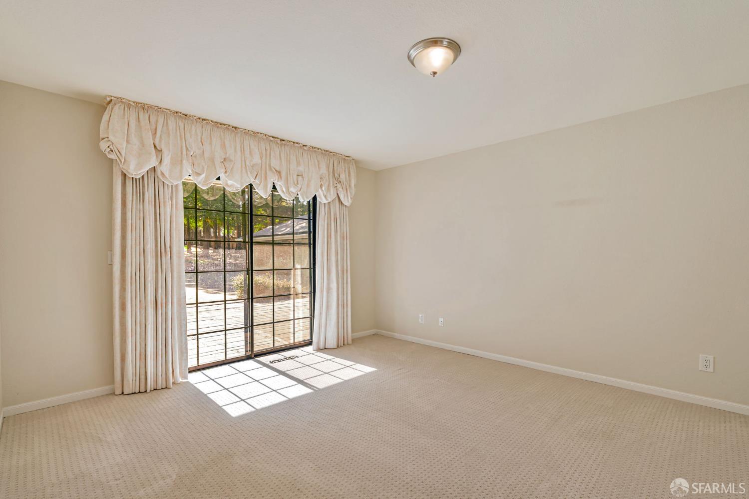 Detail Gallery Image 43 of 79 For 165 Pine Creek Rd, Walnut Creek,  CA 94598 - 4 Beds | 3/1 Baths