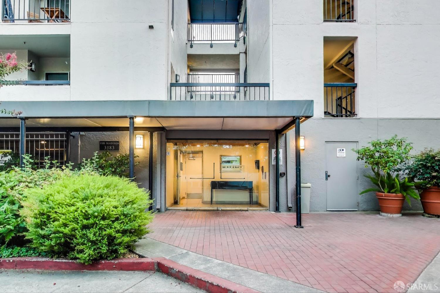 Detail Gallery Image 19 of 34 For 3183 Wayside Plz #308,  Walnut Creek,  CA 94597 - 2 Beds | 2 Baths