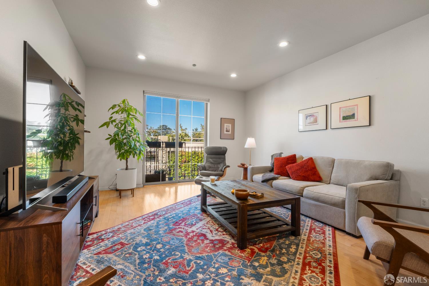 Detail Gallery Image 3 of 45 For 21 N 2nd St #306,  Campbell,  CA 95008 - 2 Beds | 2 Baths
