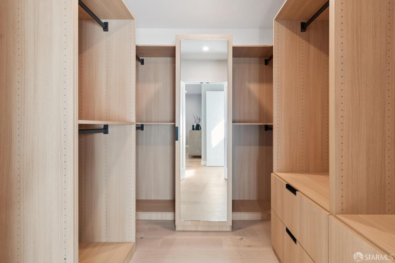 Detail Gallery Image 65 of 99 For 2042 23rd Ave, San Francisco,  CA 94116 - 3 Beds | 3/1 Baths