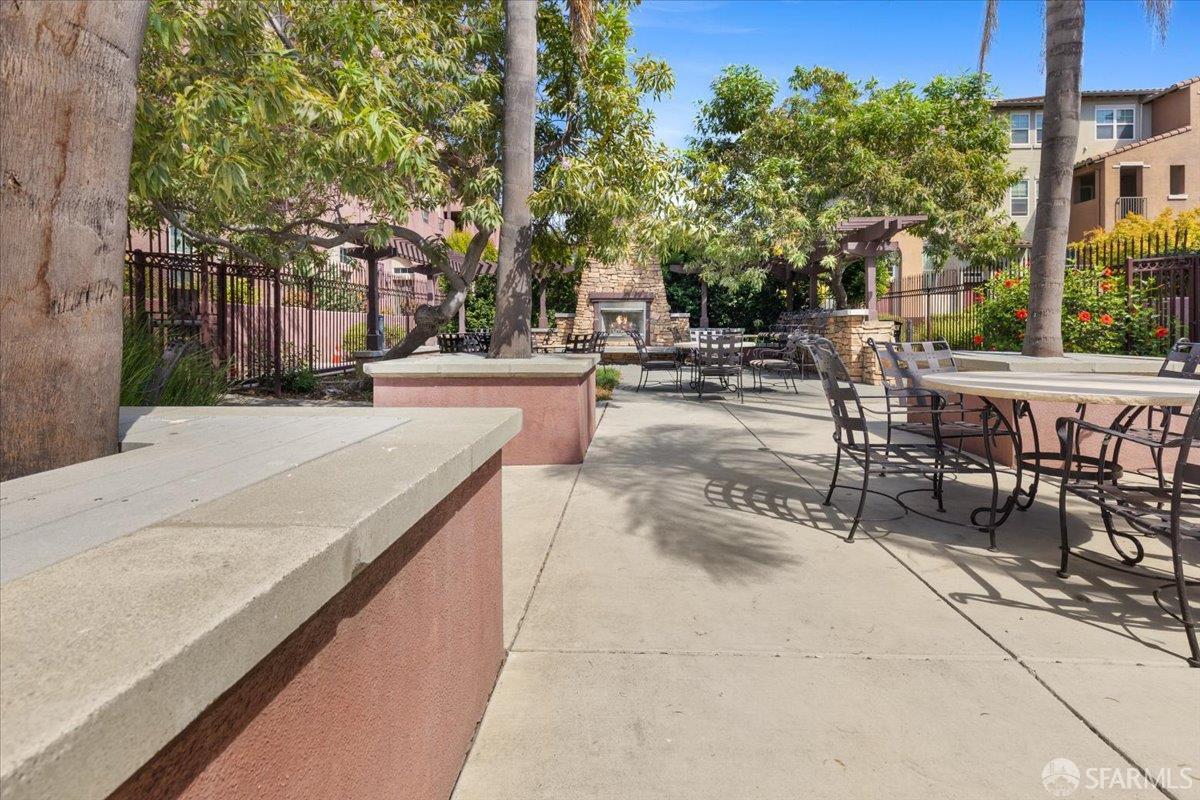 Detail Gallery Image 40 of 51 For 1287 Marcello Dr, San Jose,  CA 95131 - 1 Beds | 1/1 Baths