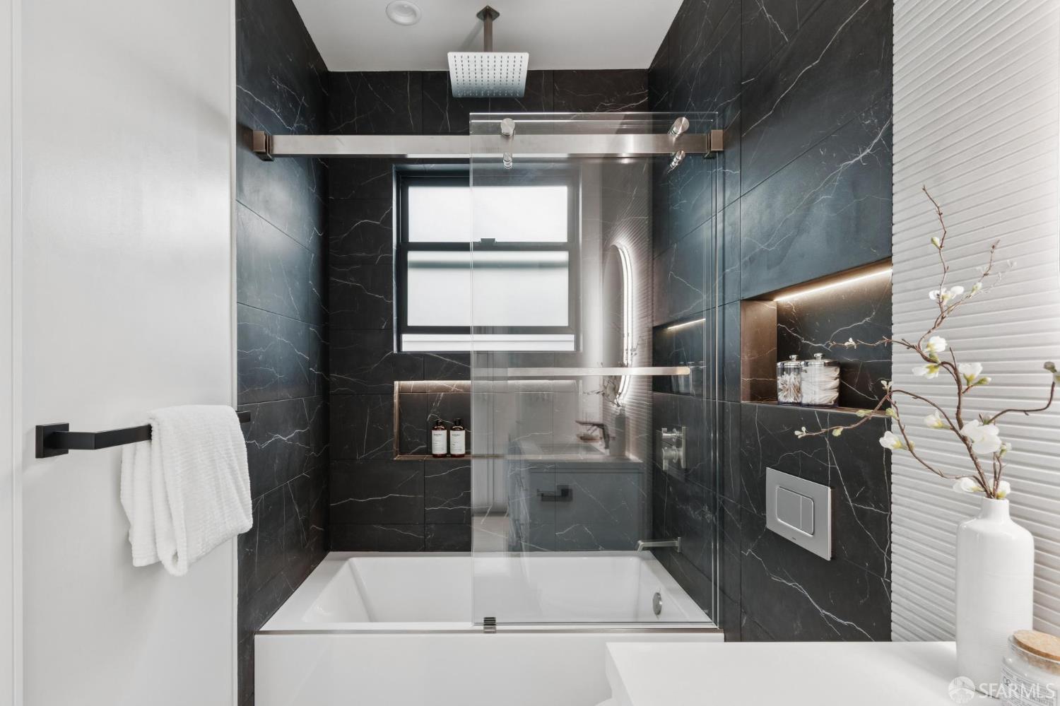 Detail Gallery Image 84 of 99 For 2042 23rd Ave, San Francisco,  CA 94116 - 3 Beds | 3/1 Baths