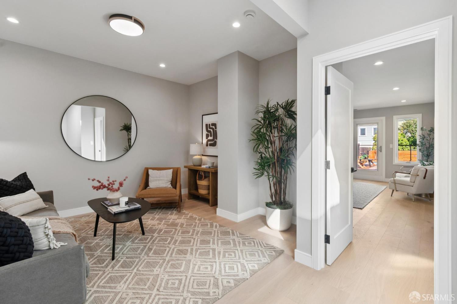 Detail Gallery Image 44 of 99 For 2042 23rd Ave, San Francisco,  CA 94116 - 3 Beds | 3/1 Baths