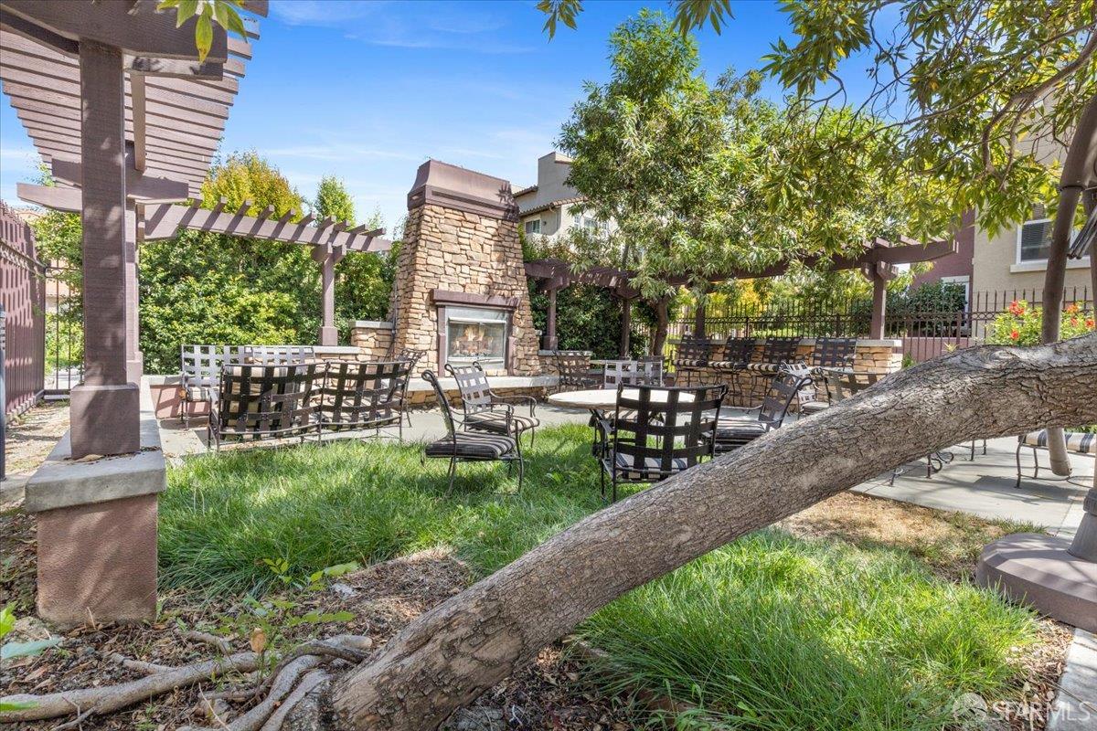 Detail Gallery Image 41 of 51 For 1287 Marcello Dr, San Jose,  CA 95131 - 1 Beds | 1/1 Baths