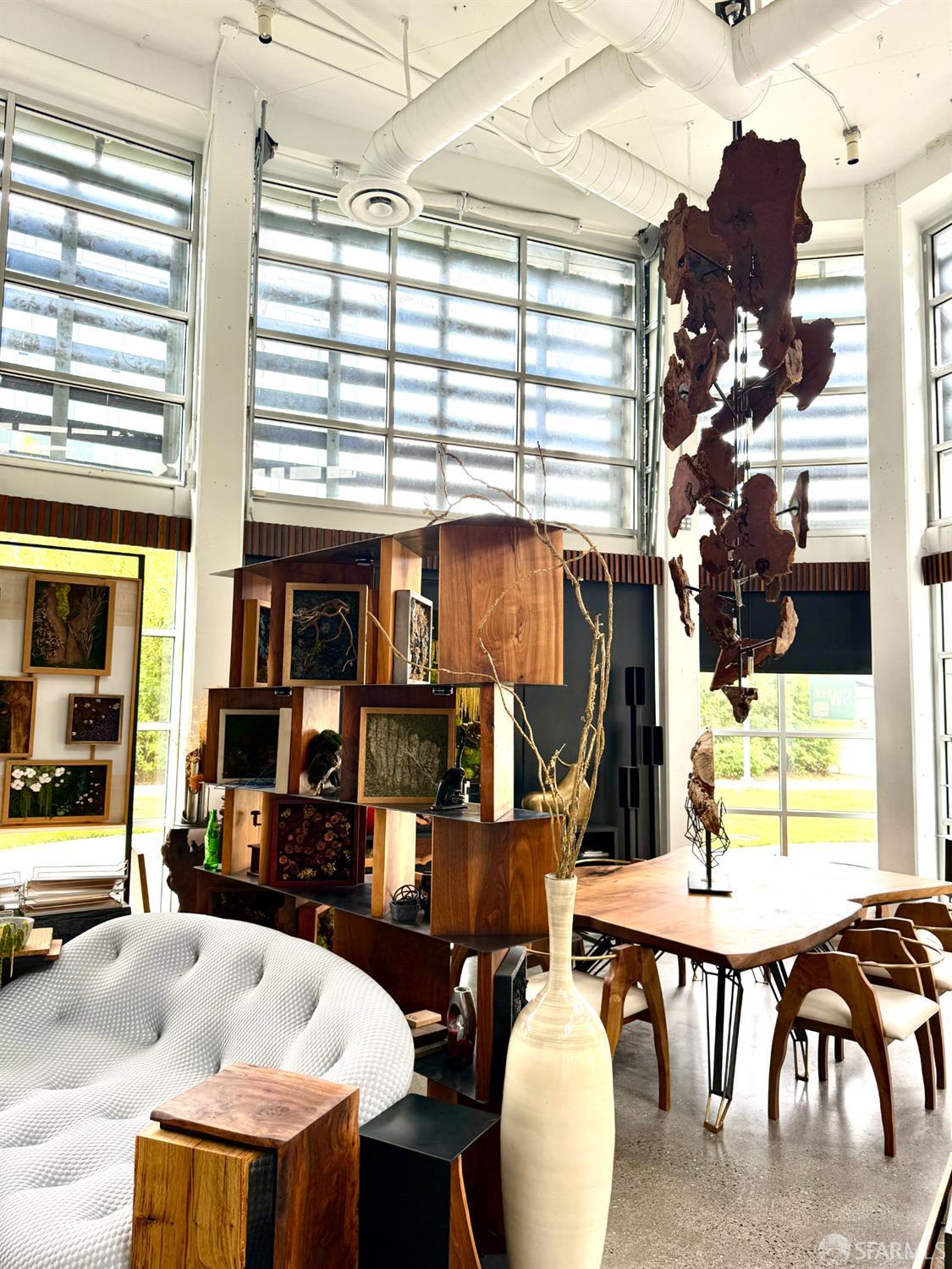 Detail Gallery Image 4 of 12 For 637 King St #R1,  San Francisco,  CA 94107 - – Beds | – Baths