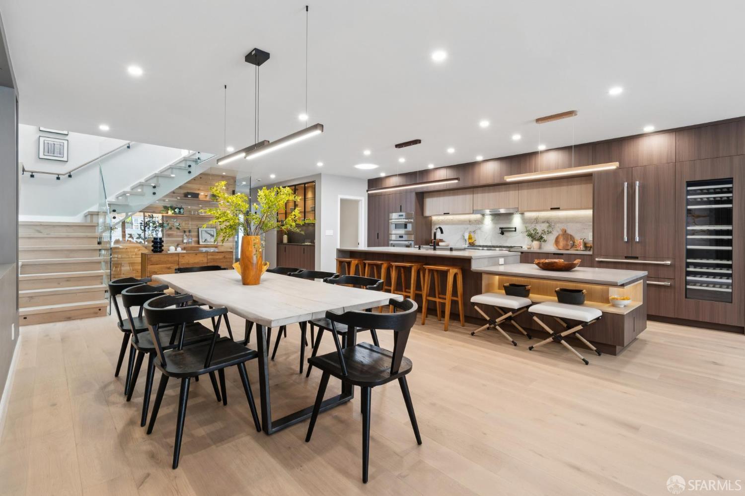 Detail Gallery Image 34 of 99 For 2042 23rd Ave, San Francisco,  CA 94116 - 3 Beds | 3/1 Baths