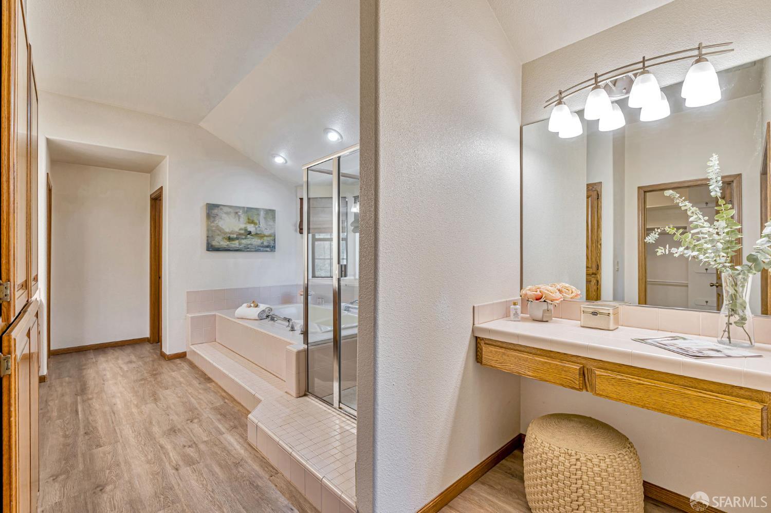 Detail Gallery Image 50 of 79 For 165 Pine Creek Rd, Walnut Creek,  CA 94598 - 4 Beds | 3/1 Baths