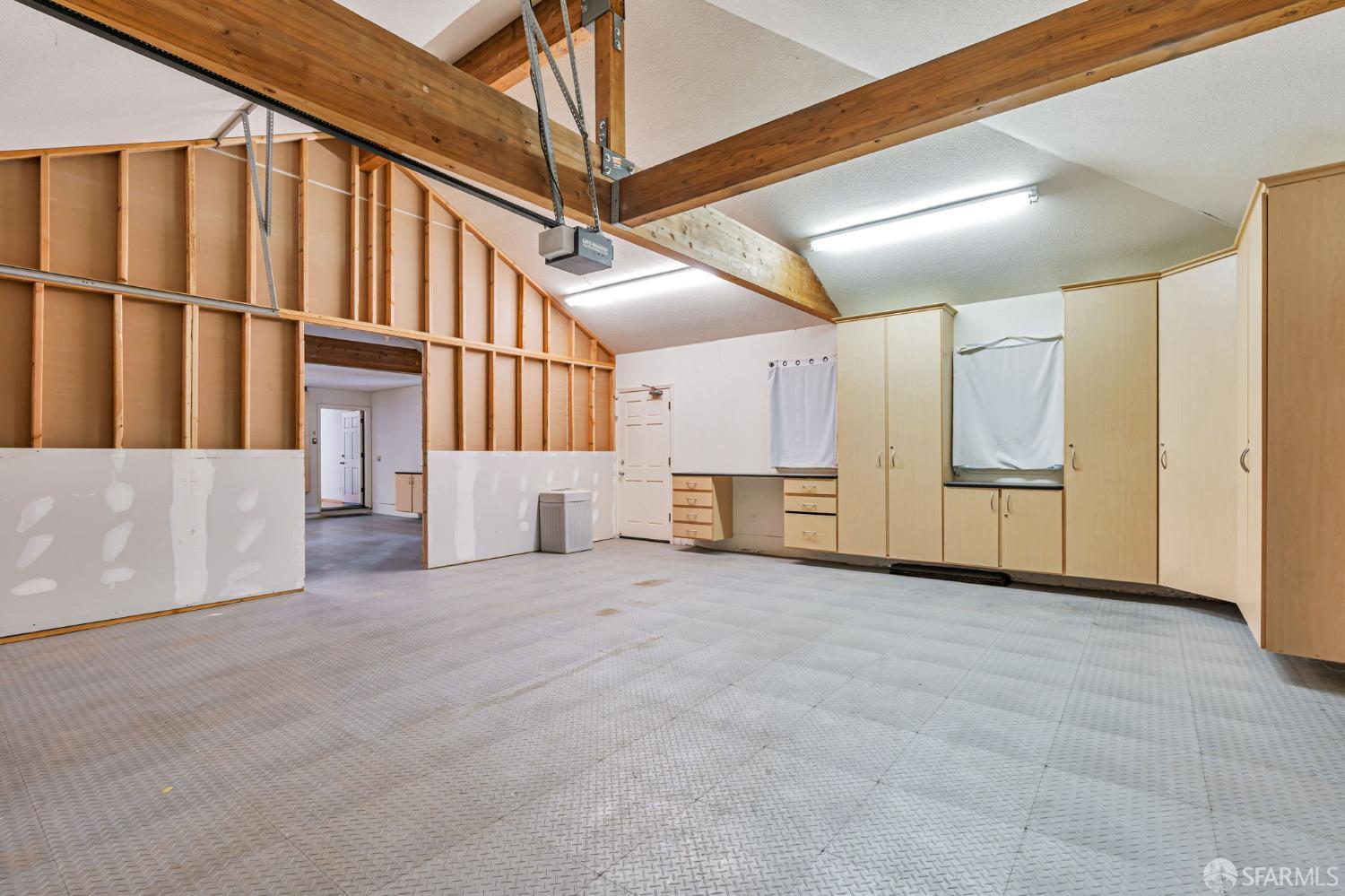 Detail Gallery Image 60 of 79 For 165 Pine Creek Rd, Walnut Creek,  CA 94598 - 4 Beds | 3/1 Baths