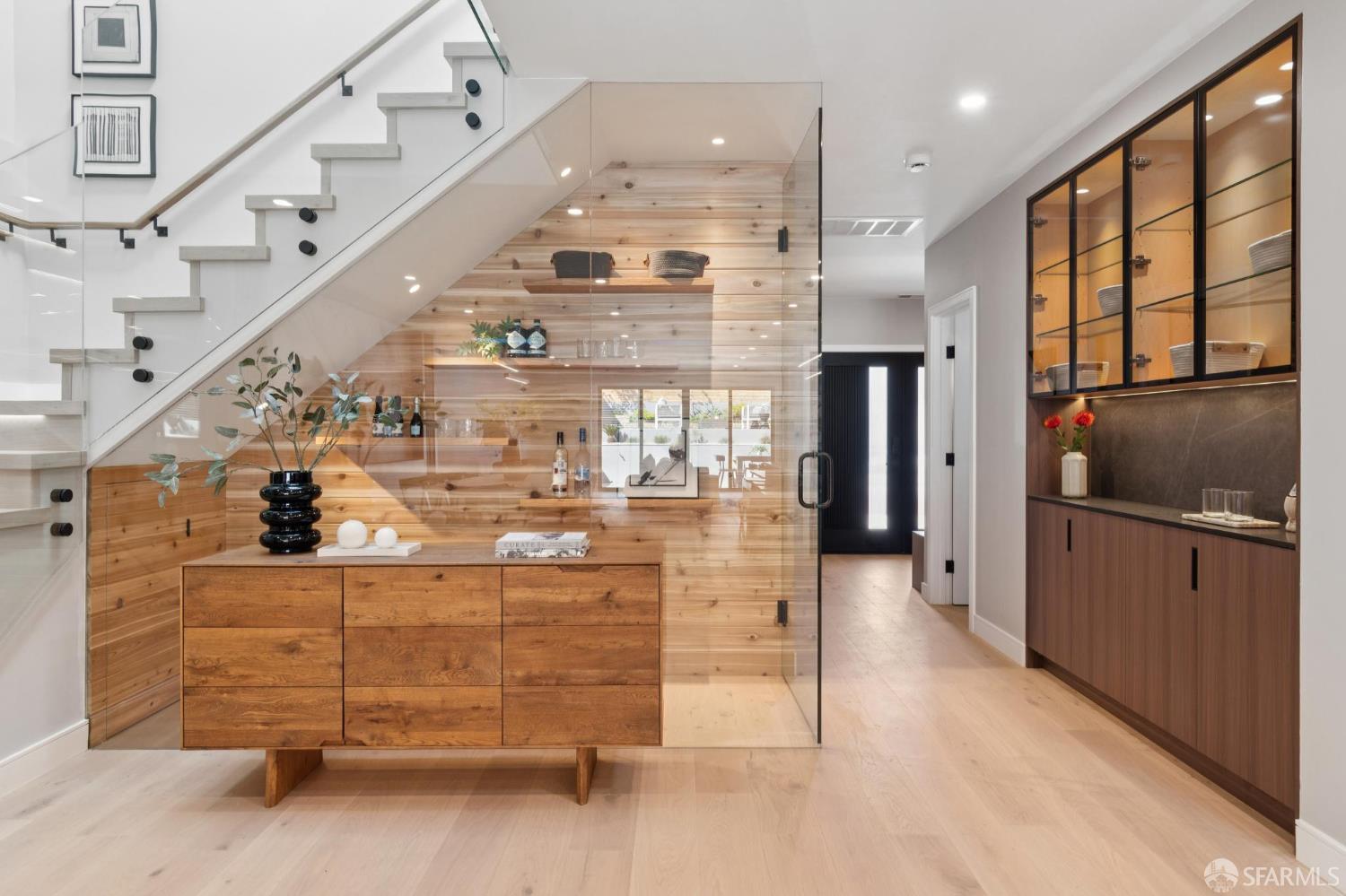 Detail Gallery Image 37 of 99 For 2042 23rd Ave, San Francisco,  CA 94116 - 3 Beds | 3/1 Baths