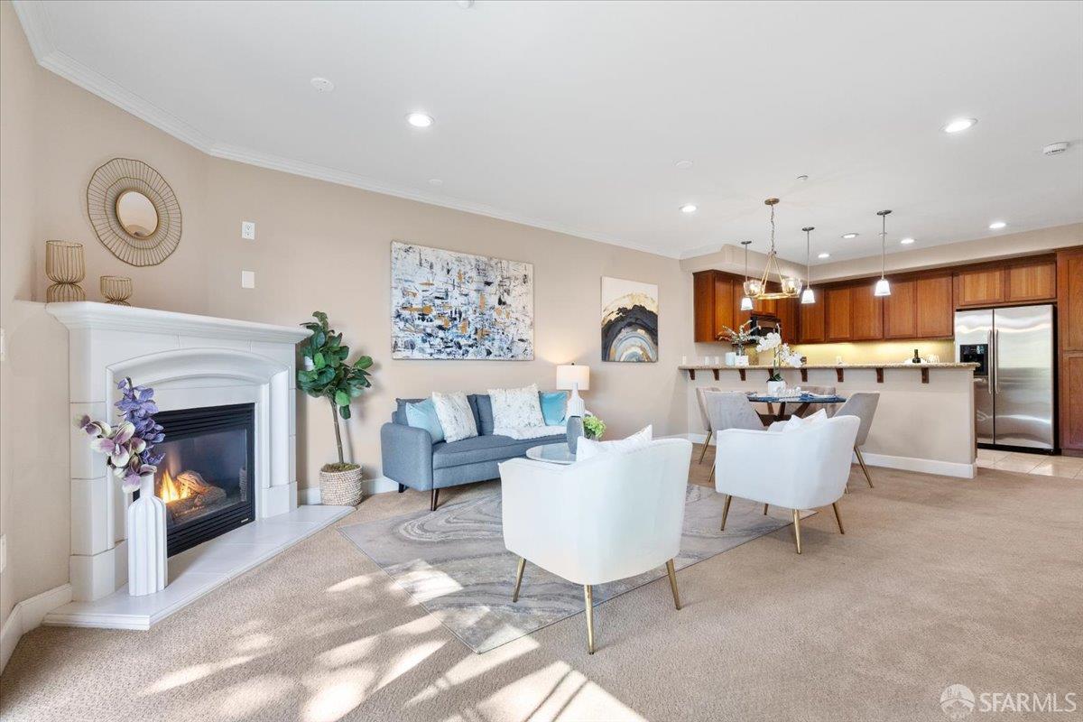 Front Image Thumbnail for SF425076074