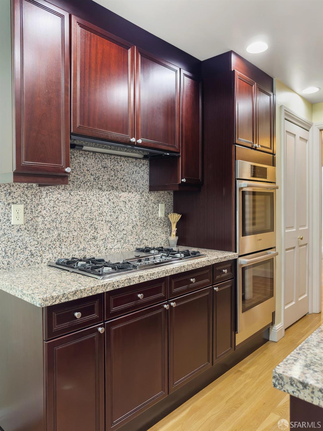 Photo #17: 425076255 Listing: Photo #17