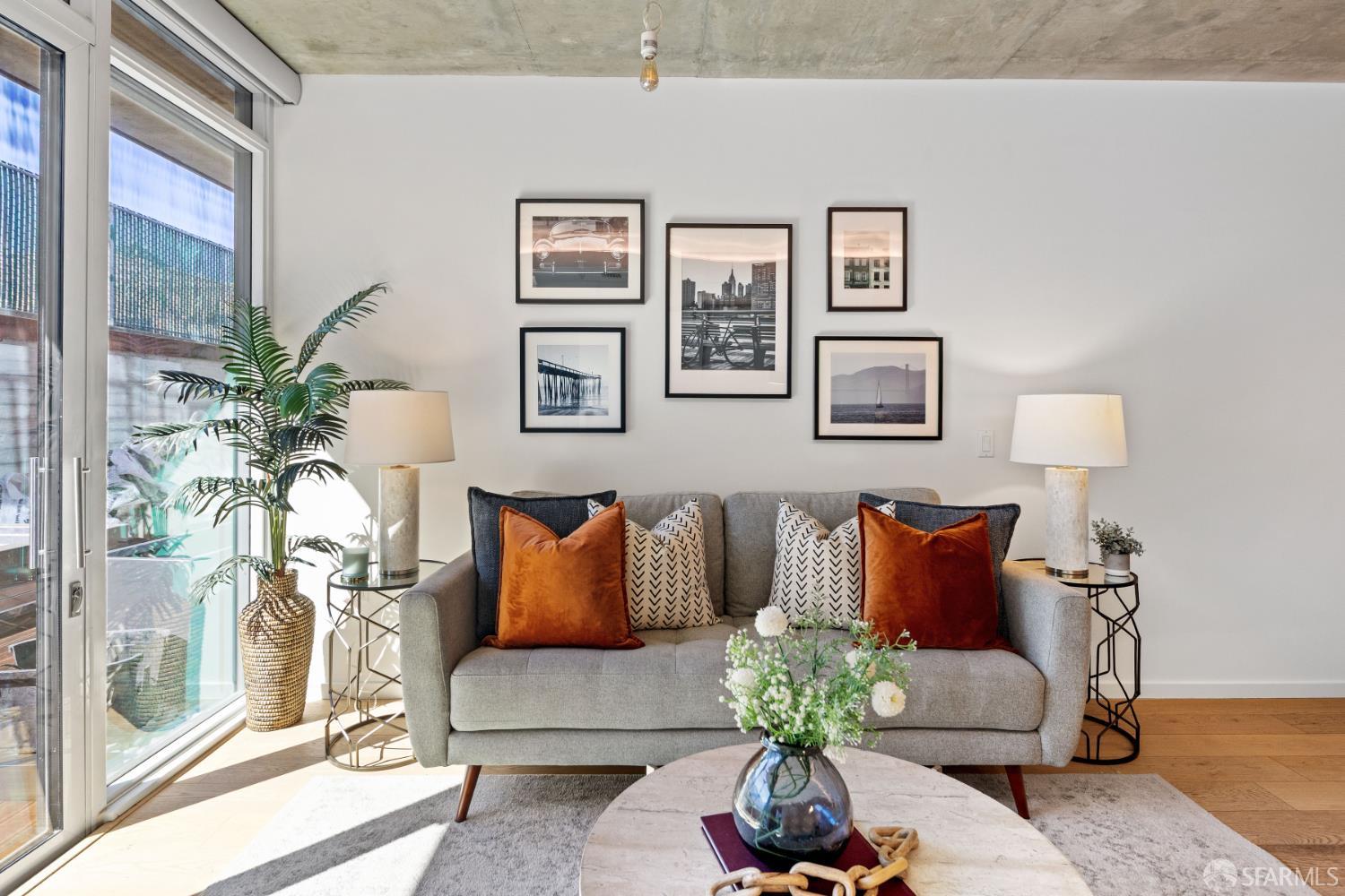 Photo #5: 425059640 Listing: Photo #5