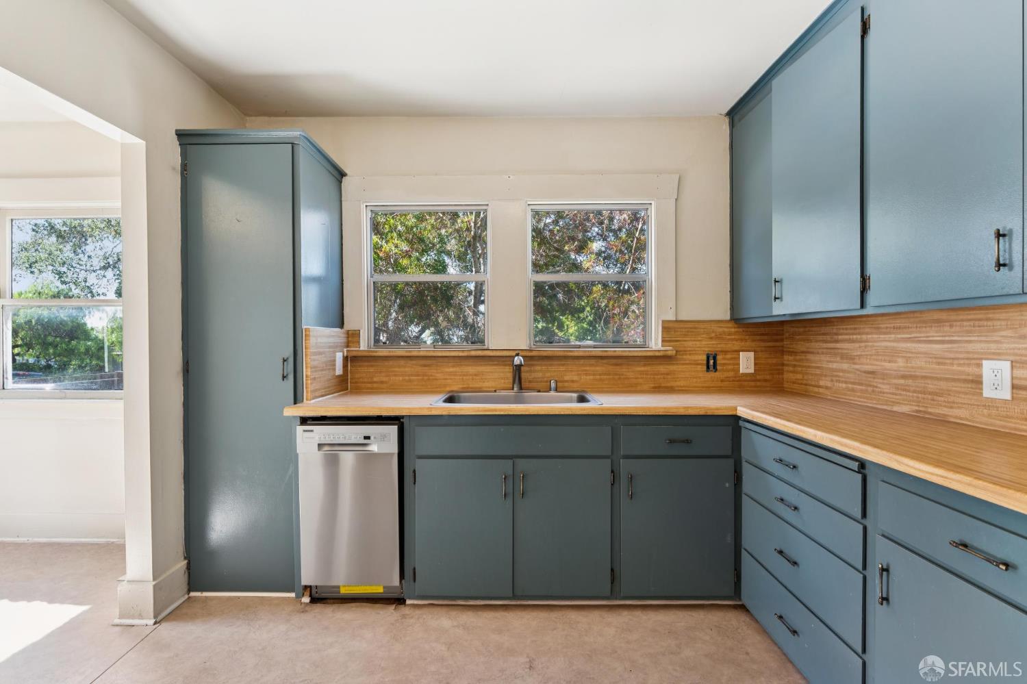 Detail Gallery Image 22 of 59 For 3900 Laurel Ave, Oakland,  CA 94602 - 2 Beds | 1 Baths