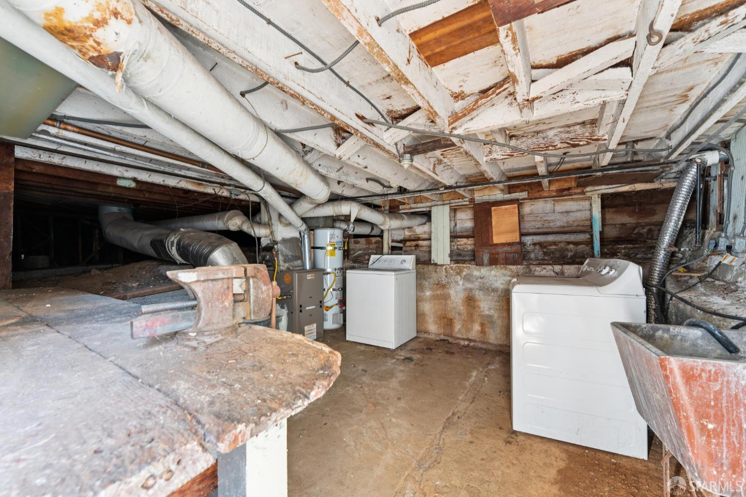 Detail Gallery Image 58 of 59 For 3900 Laurel Ave, Oakland,  CA 94602 - 2 Beds | 1 Baths