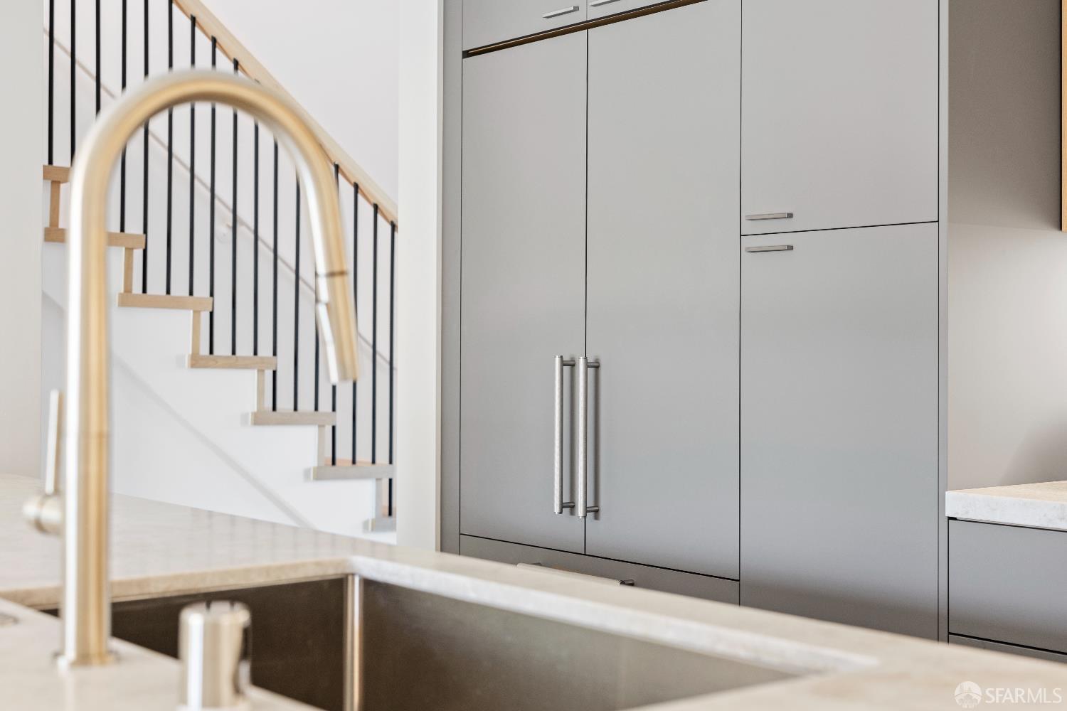 Detail Gallery Image 24 of 55 For 37 Los Altos Sqr, Los Altos,  CA 94022 - 2 Beds | 2/1 Baths