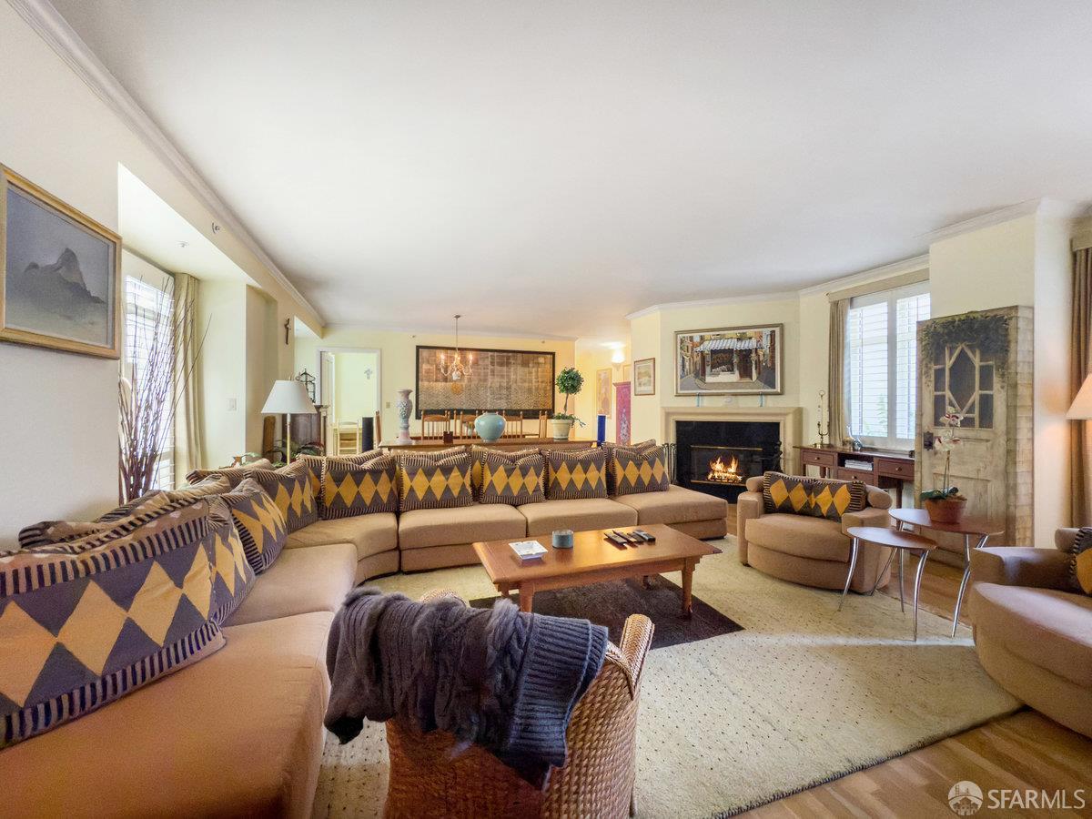 Photo #5: 425076255 Listing: Photo #5