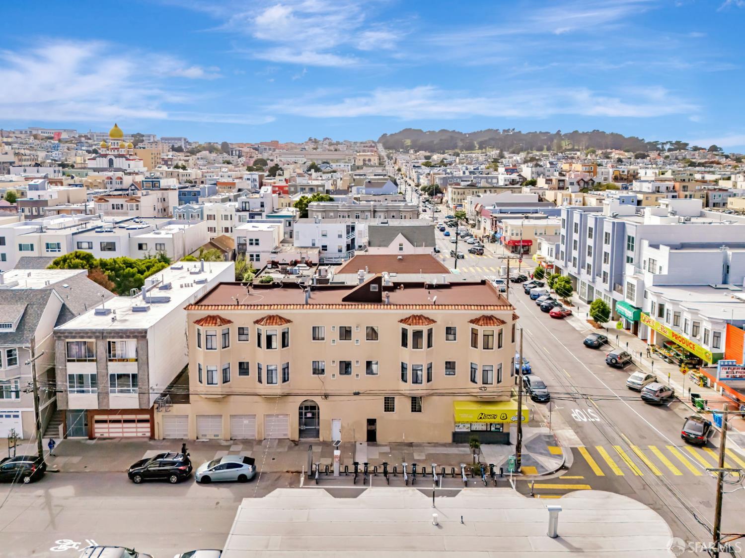 Detail Gallery Image 43 of 46 For 2201 Clement St, San Francisco,  CA 94121 - – Beds | – Baths