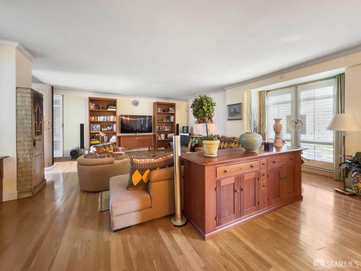 Photo #7: 425076255 Listing: Photo #7