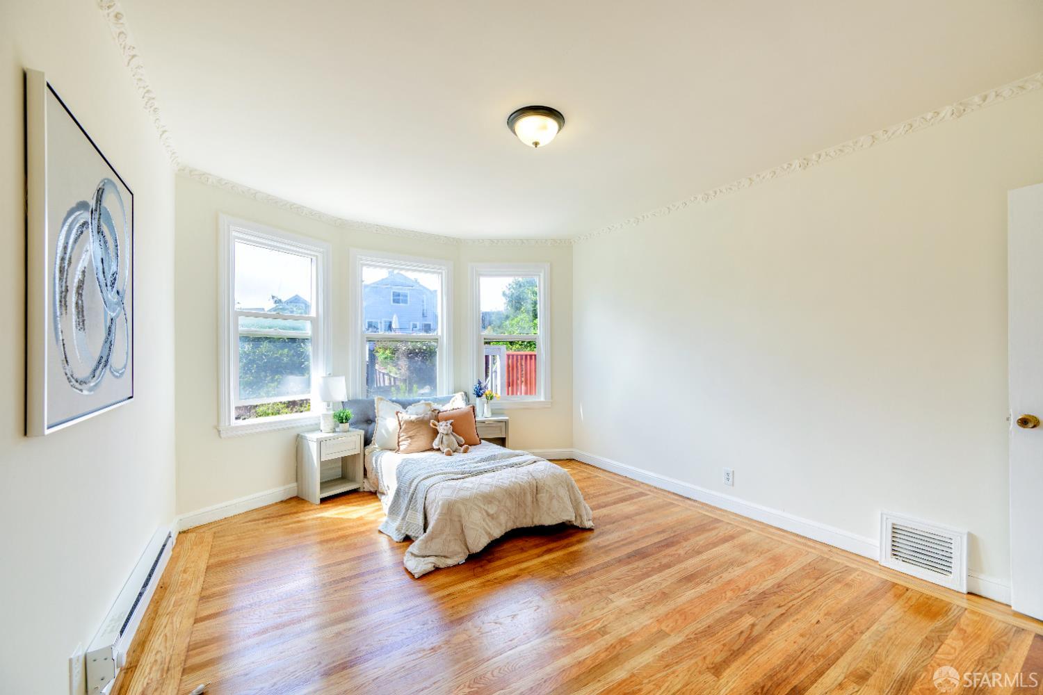 Detail Gallery Image 37 of 55 For 225 Cotter St, San Francisco,  CA 94112 - 3 Beds | 1 Baths