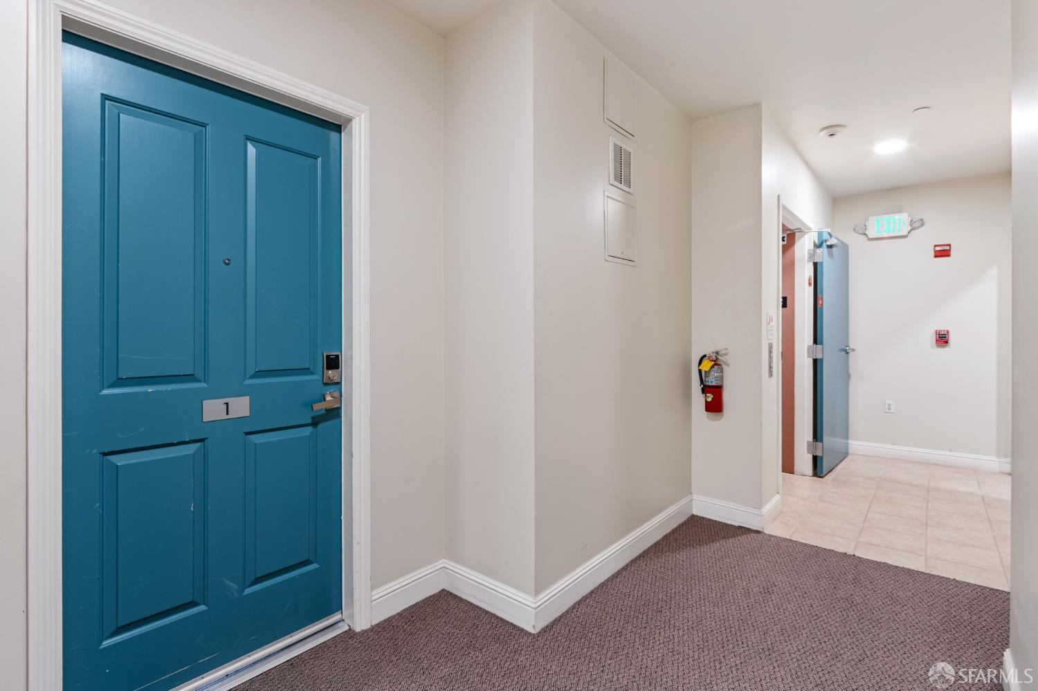 Photo #4: 425071712 Listing 