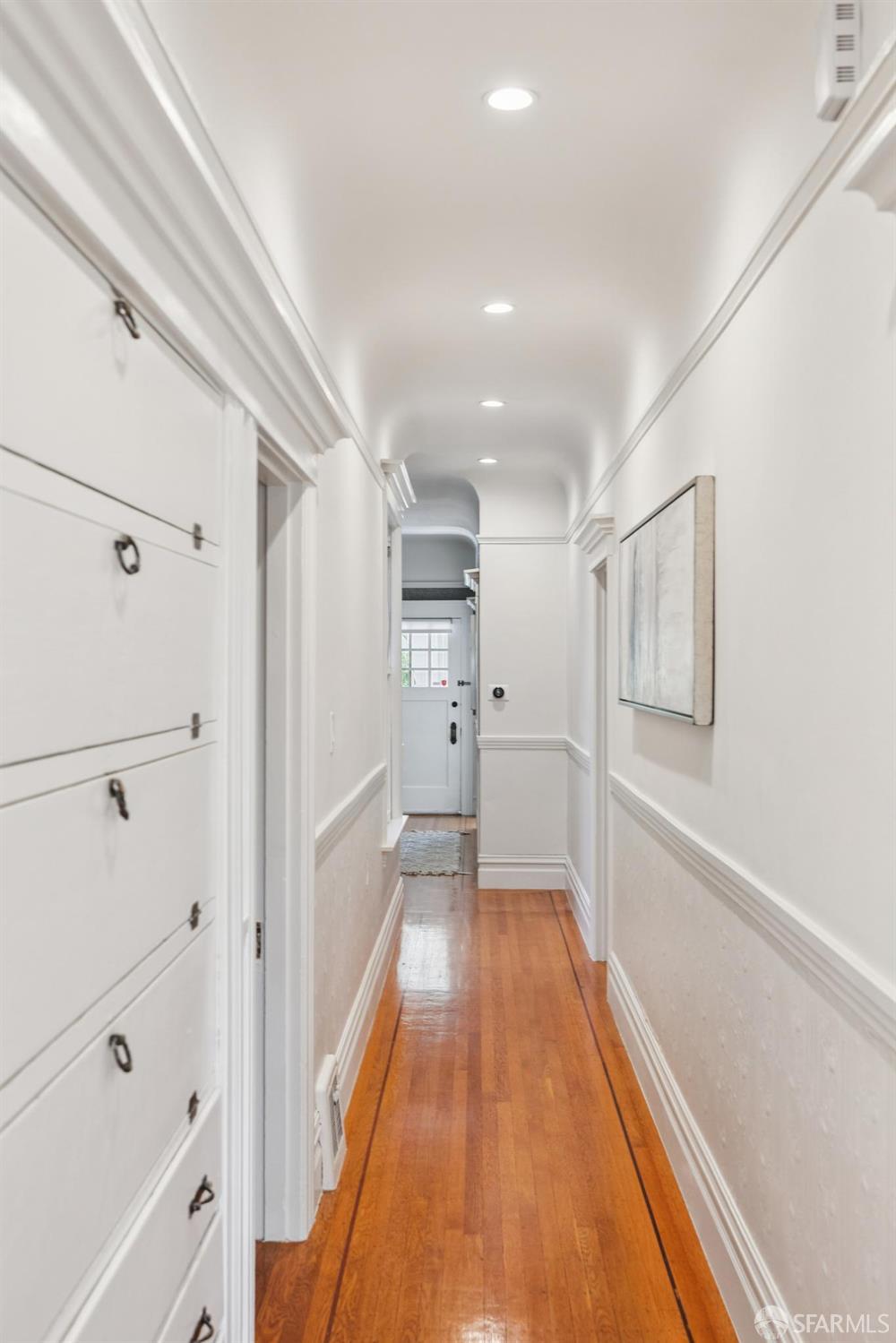 Photo #11: 425074927 Listing: Photo #11