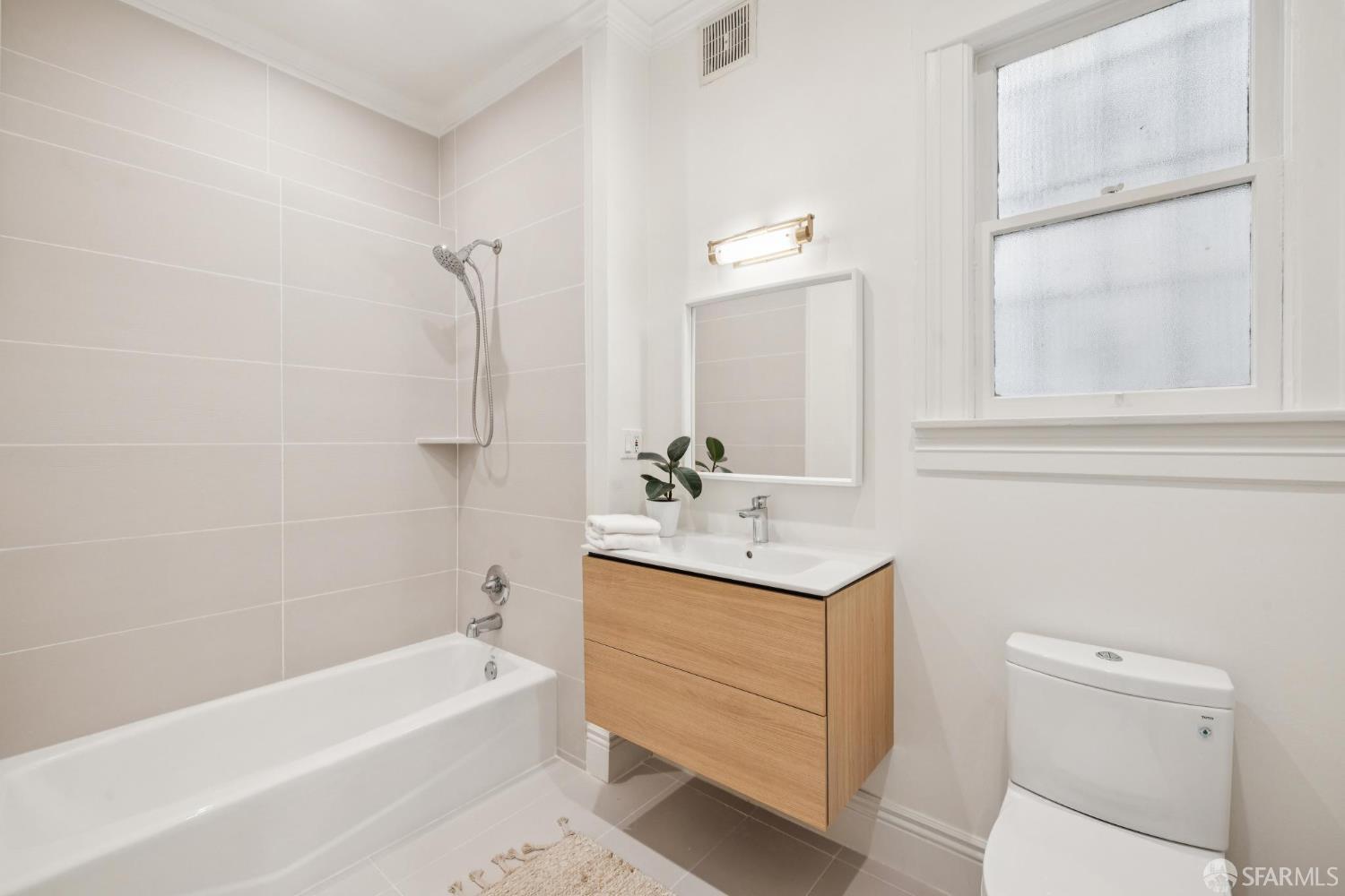 Photo #17: 425074927 Listing: Photo #17