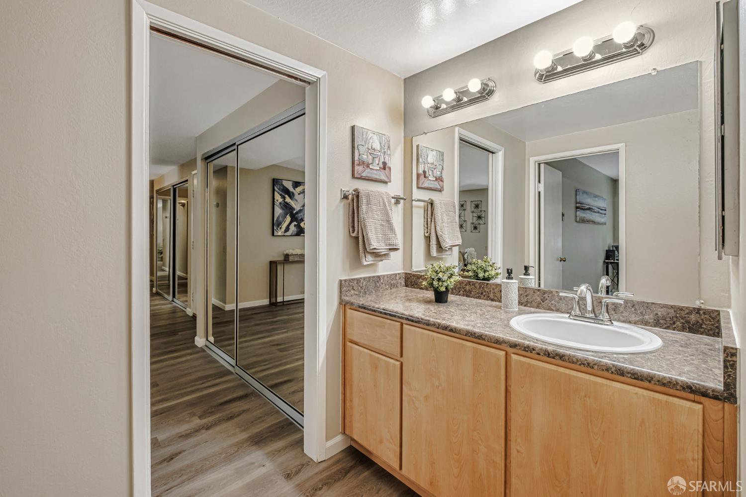 Detail Gallery Image 19 of 22 For 150 Sharene Ln #108,  Walnut Creek,  CA 94596 - 2 Beds | 2 Baths