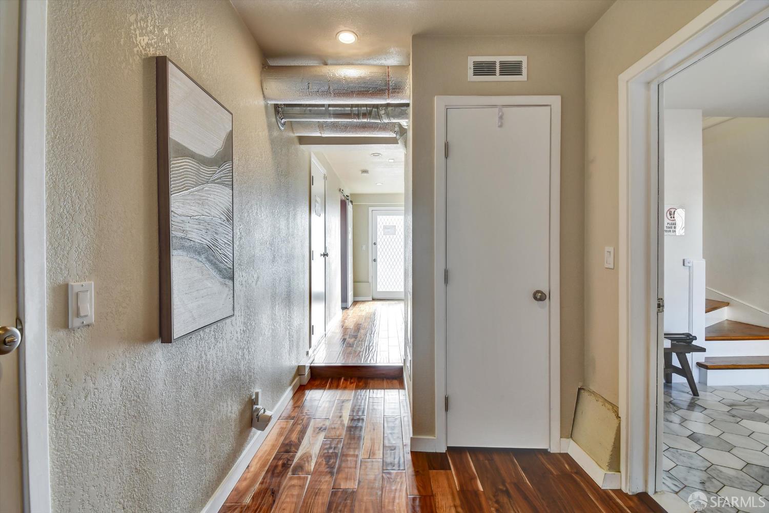 Detail Gallery Image 30 of 40 For 19 Robinson Dr, San Francisco,  CA 94112 - 3 Beds | 2 Baths