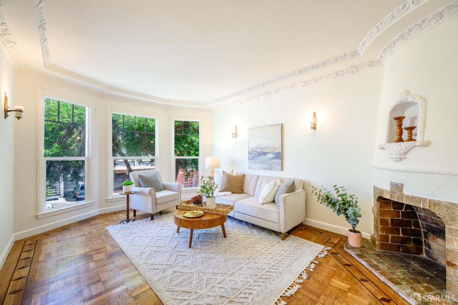 Detail Gallery Image 7 of 55 For 225 Cotter St, San Francisco,  CA 94112 - 3 Beds | 1 Baths