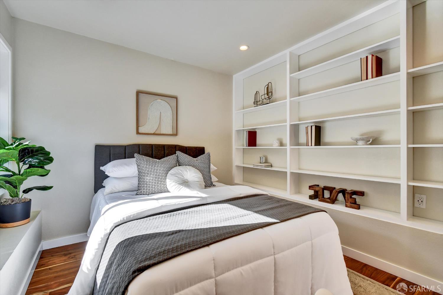 Detail Gallery Image 32 of 40 For 19 Robinson Dr, San Francisco,  CA 94112 - 3 Beds | 2 Baths