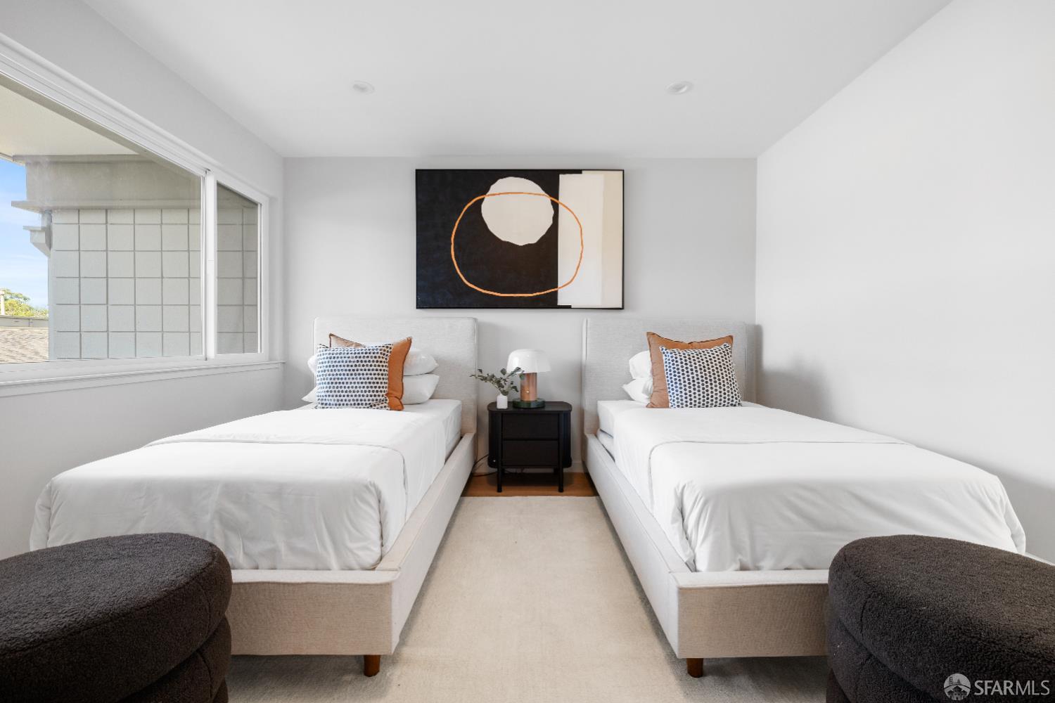 Detail Gallery Image 43 of 55 For 37 Los Altos Sqr, Los Altos,  CA 94022 - 2 Beds | 2/1 Baths