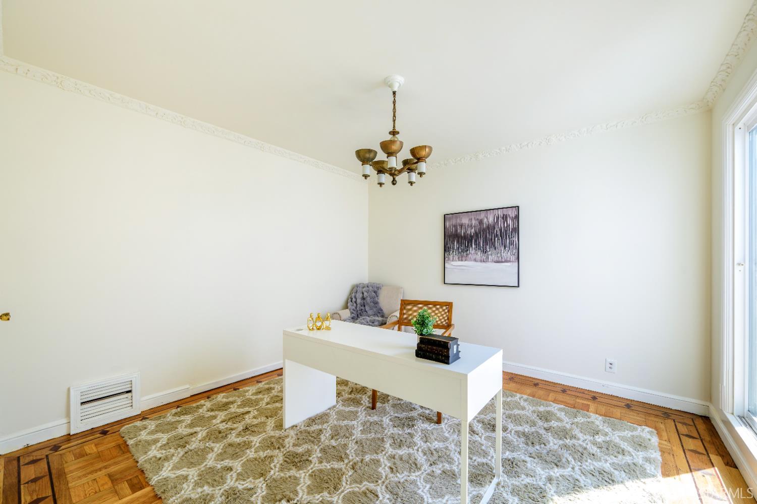 Detail Gallery Image 27 of 55 For 225 Cotter St, San Francisco,  CA 94112 - 3 Beds | 1 Baths