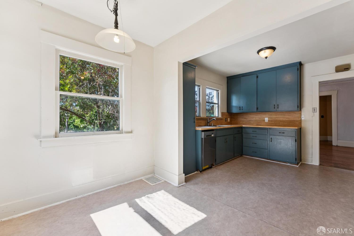 Detail Gallery Image 28 of 59 For 3900 Laurel Ave, Oakland,  CA 94602 - 2 Beds | 1 Baths