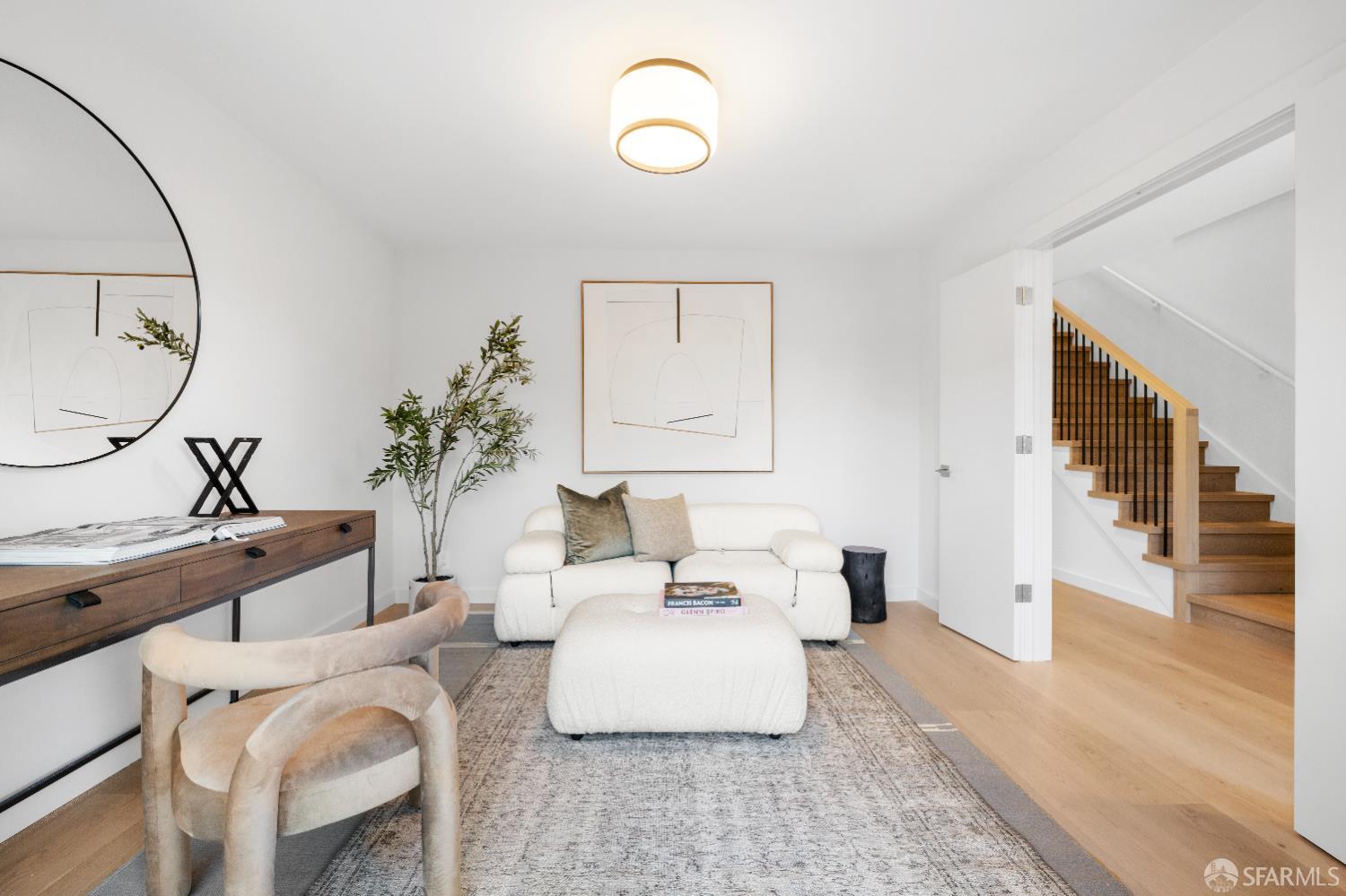 Detail Gallery Image 28 of 55 For 37 Los Altos Sqr, Los Altos,  CA 94022 - 2 Beds | 2/1 Baths