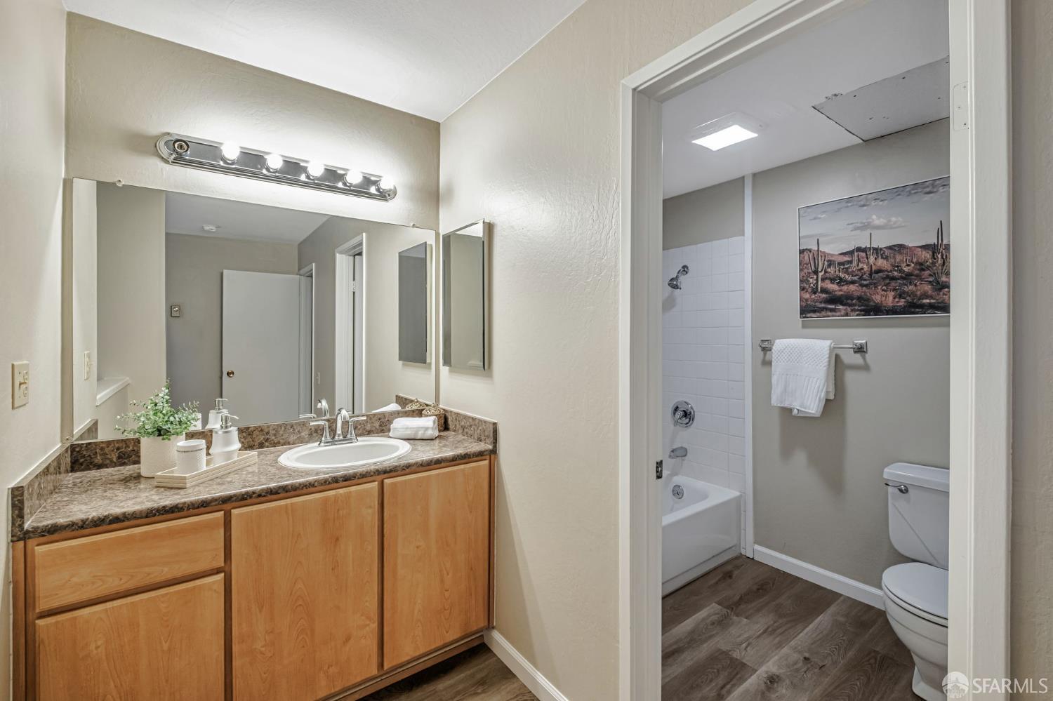 Detail Gallery Image 18 of 22 For 150 Sharene Ln #108,  Walnut Creek,  CA 94596 - 2 Beds | 2 Baths