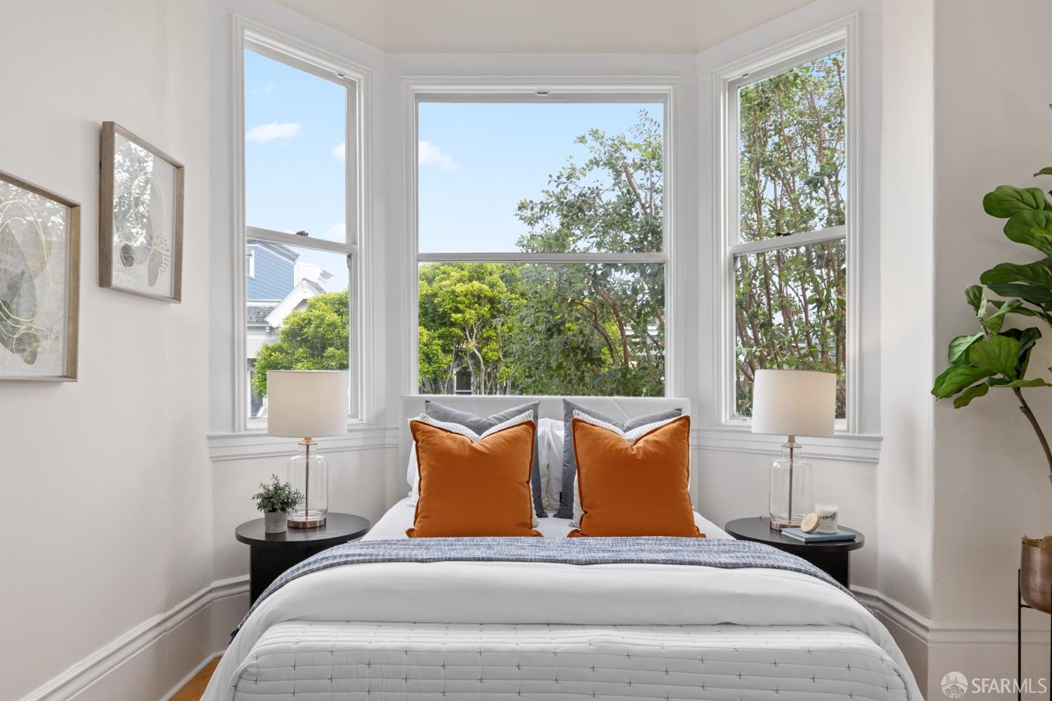 Detail Gallery Image 5 of 20 For 1819 Lyon St #3,  San Francisco,  CA 94115 - 1 Beds | 1 Baths