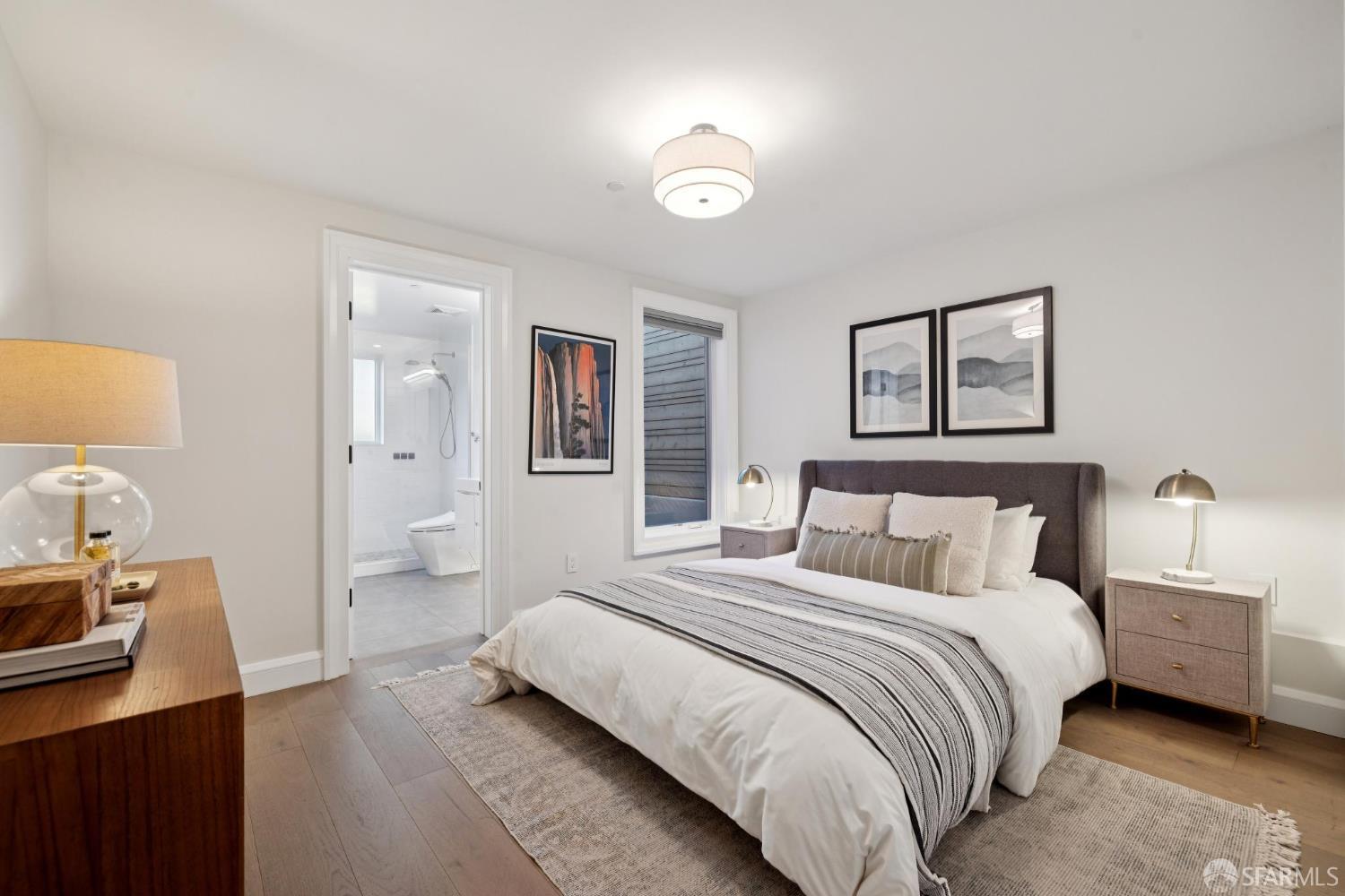 Photo #12: 425076833 Listing: Photo #12