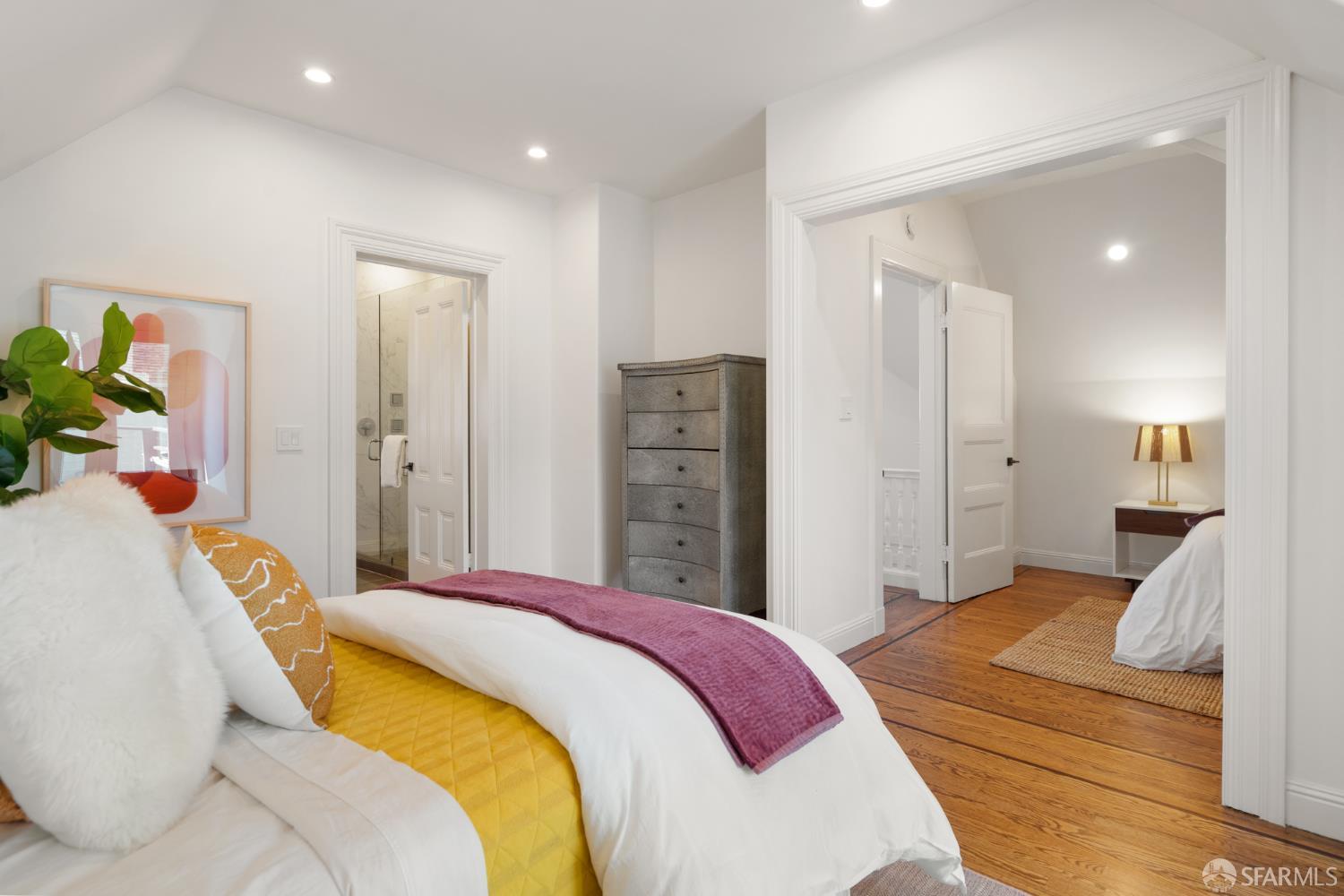 Detail Gallery Image 50 of 64 For 199 Carl St, San Francisco,  CA 94117 - 5 Beds | 4/2 Baths