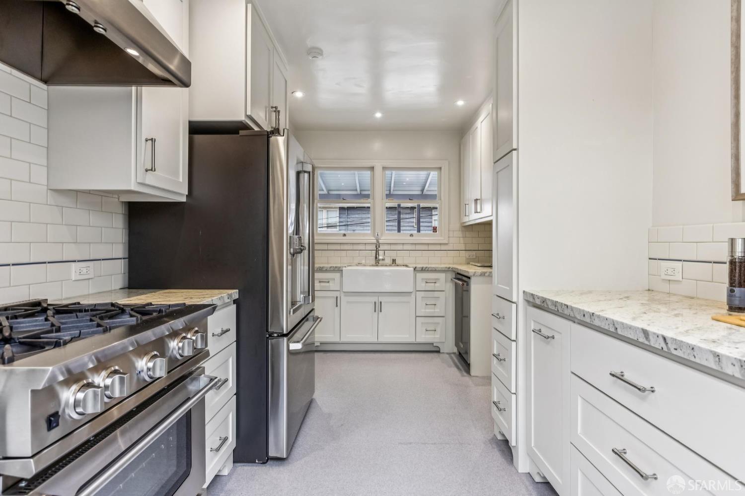 Detail Gallery Image 21 of 91 For 1701 Funston Ave #1703,  San Francisco,  CA 94122 - 4 Beds | 5/1 Baths