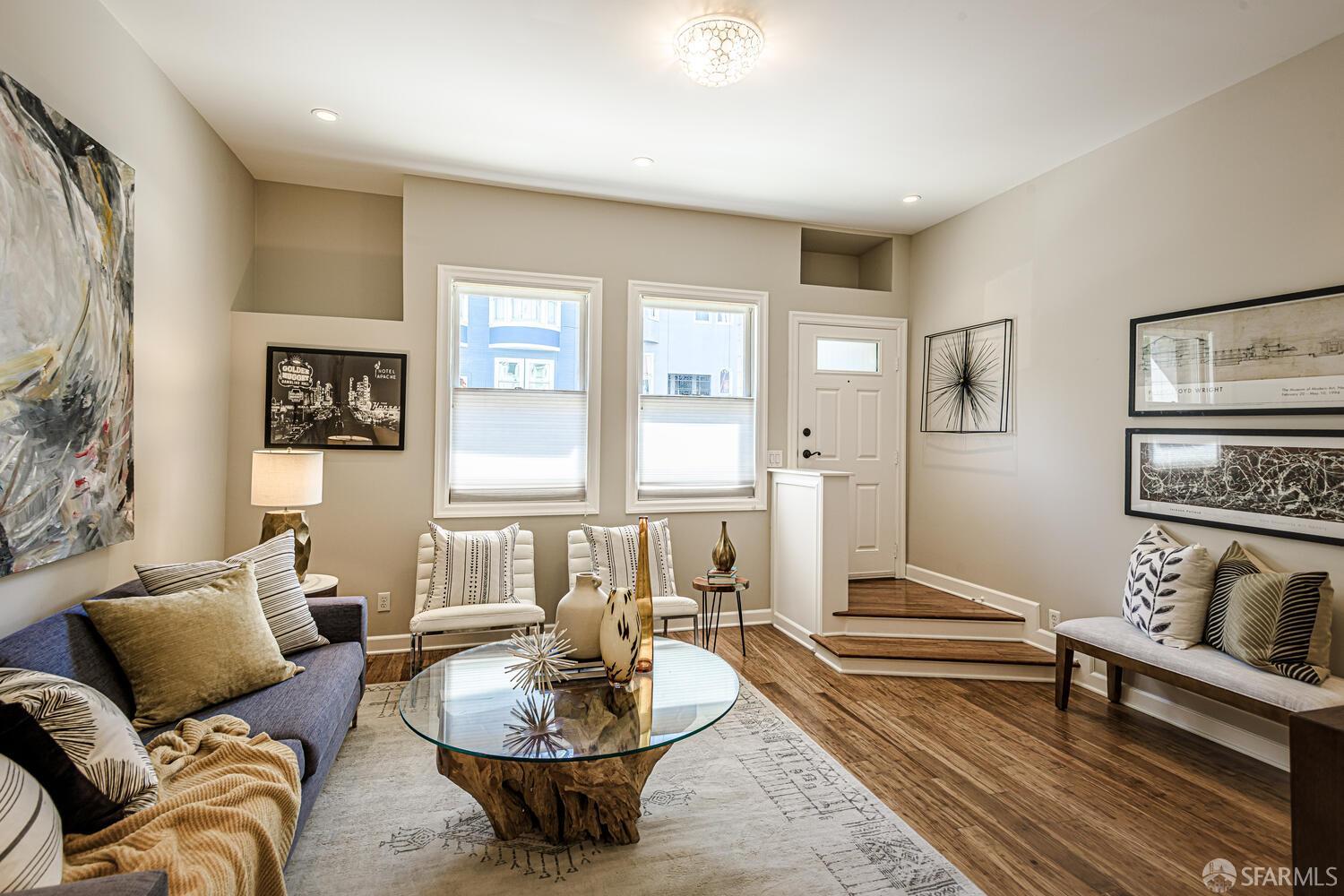 Detail Gallery Image 5 of 30 For 816 Union St, San Francisco,  CA 94133 - 2 Beds | 2 Baths