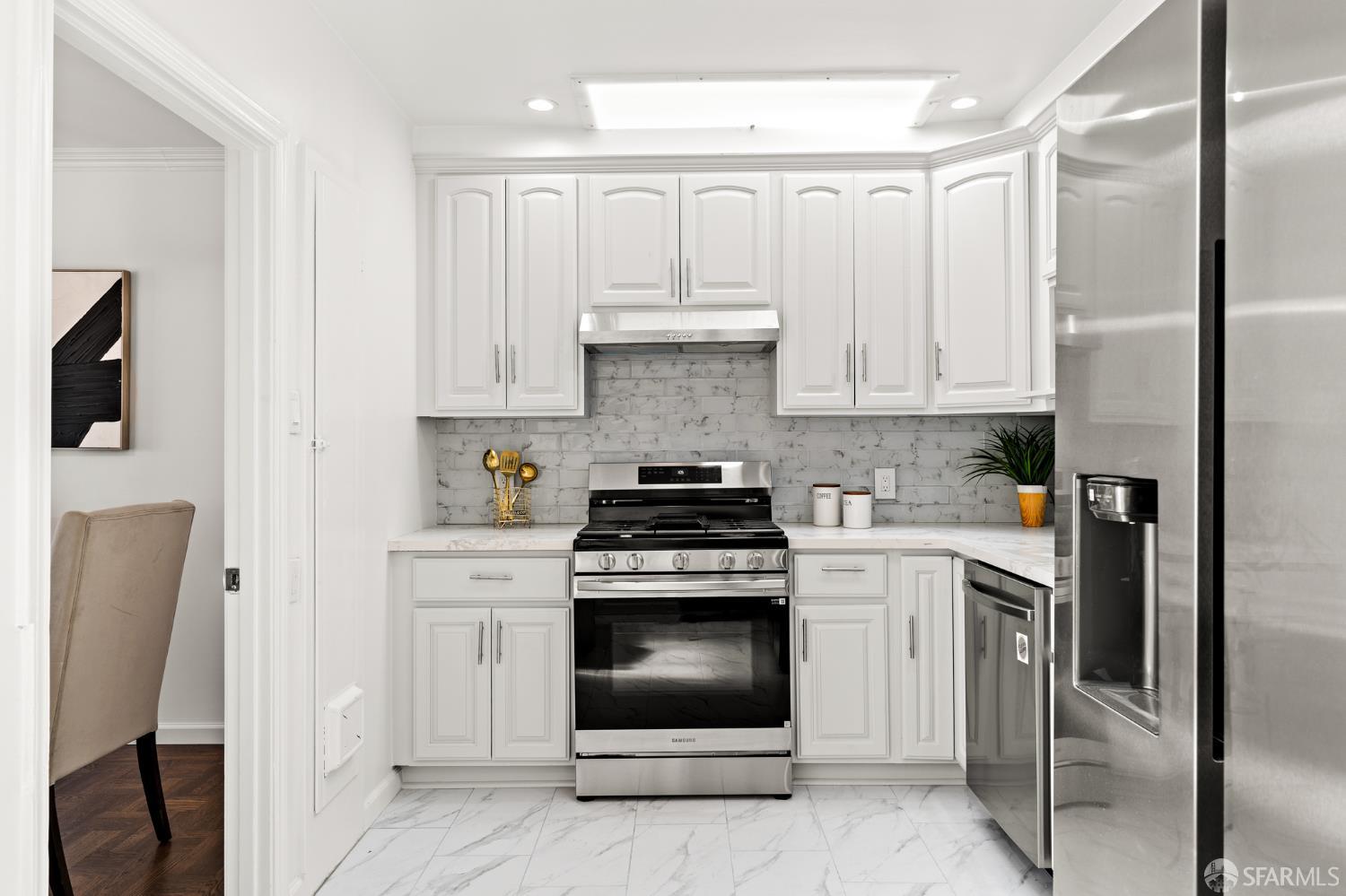 Detail Gallery Image 12 of 50 For 730 Santiago St, San Francisco,  CA 94116 - 3 Beds | 2 Baths