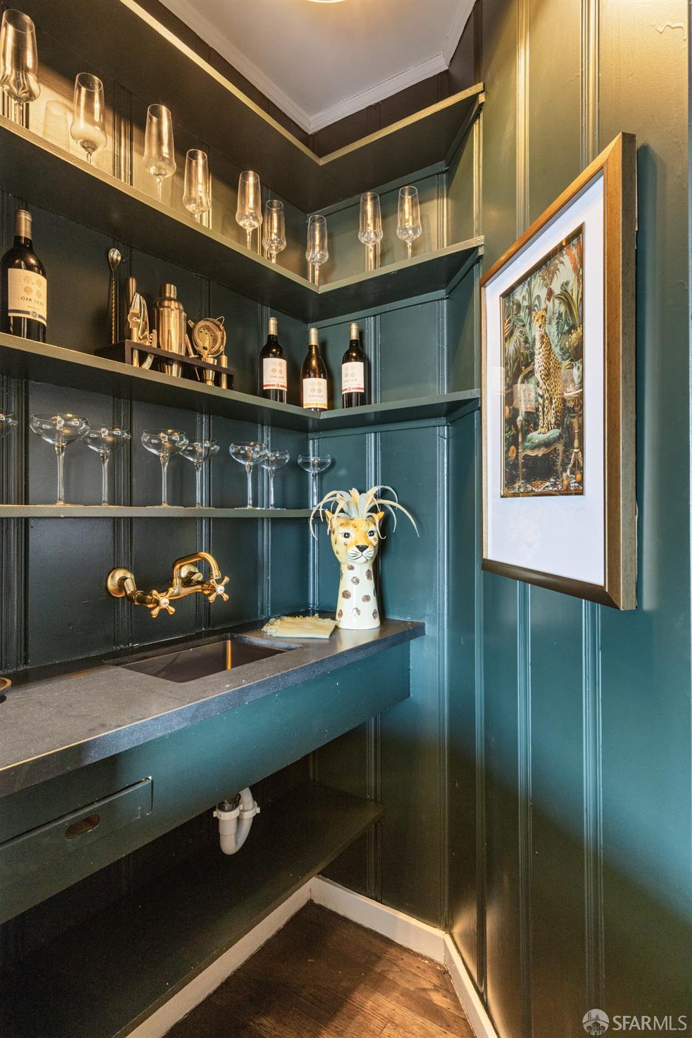 Detail Gallery Image 22 of 72 For 101 Graystone Ter, San Francisco,  CA 94114 - 3 Beds | 2/1 Baths