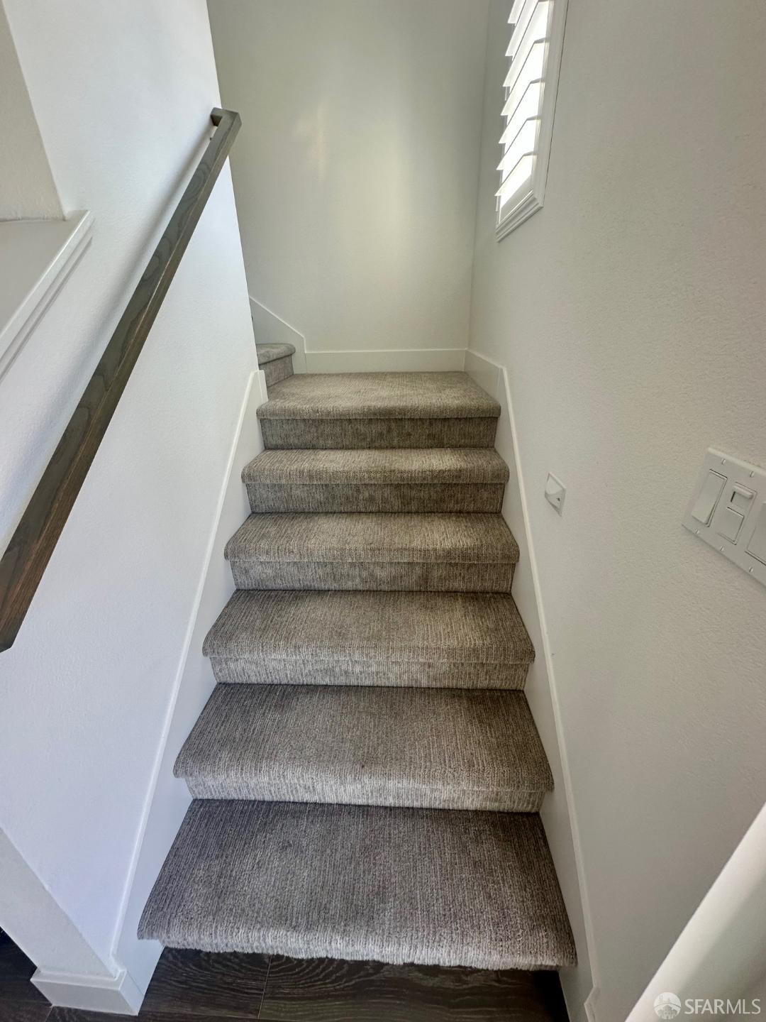 Detail Gallery Image 13 of 20 For 591 Pilgrim Dr, Foster City,  CA 94404 - 3 Beds | 2/1 Baths