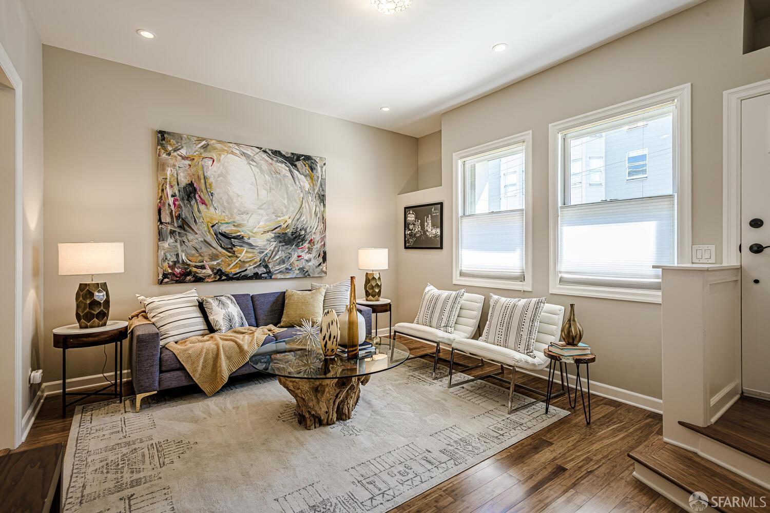 Detail Gallery Image 4 of 30 For 816 Union St, San Francisco,  CA 94133 - 2 Beds | 2 Baths