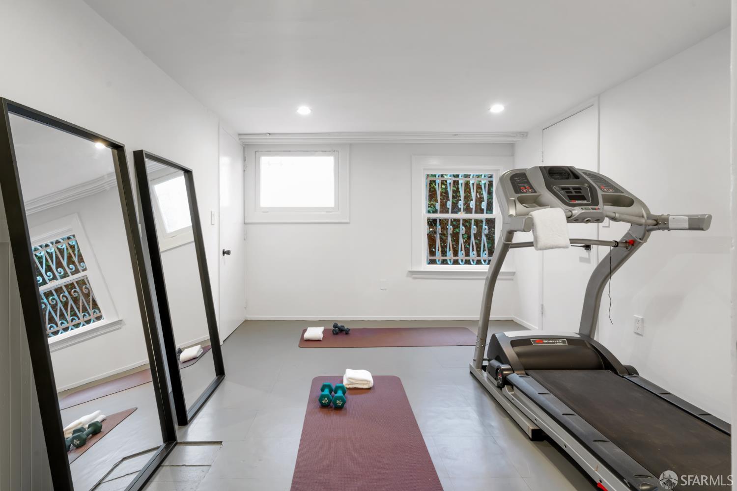 Detail Gallery Image 57 of 64 For 199 Carl St, San Francisco,  CA 94117 - 5 Beds | 4/2 Baths