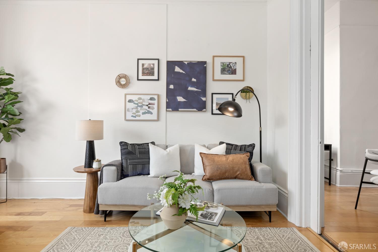 Detail Gallery Image 4 of 20 For 1819 Lyon St #3,  San Francisco,  CA 94115 - 1 Beds | 1 Baths