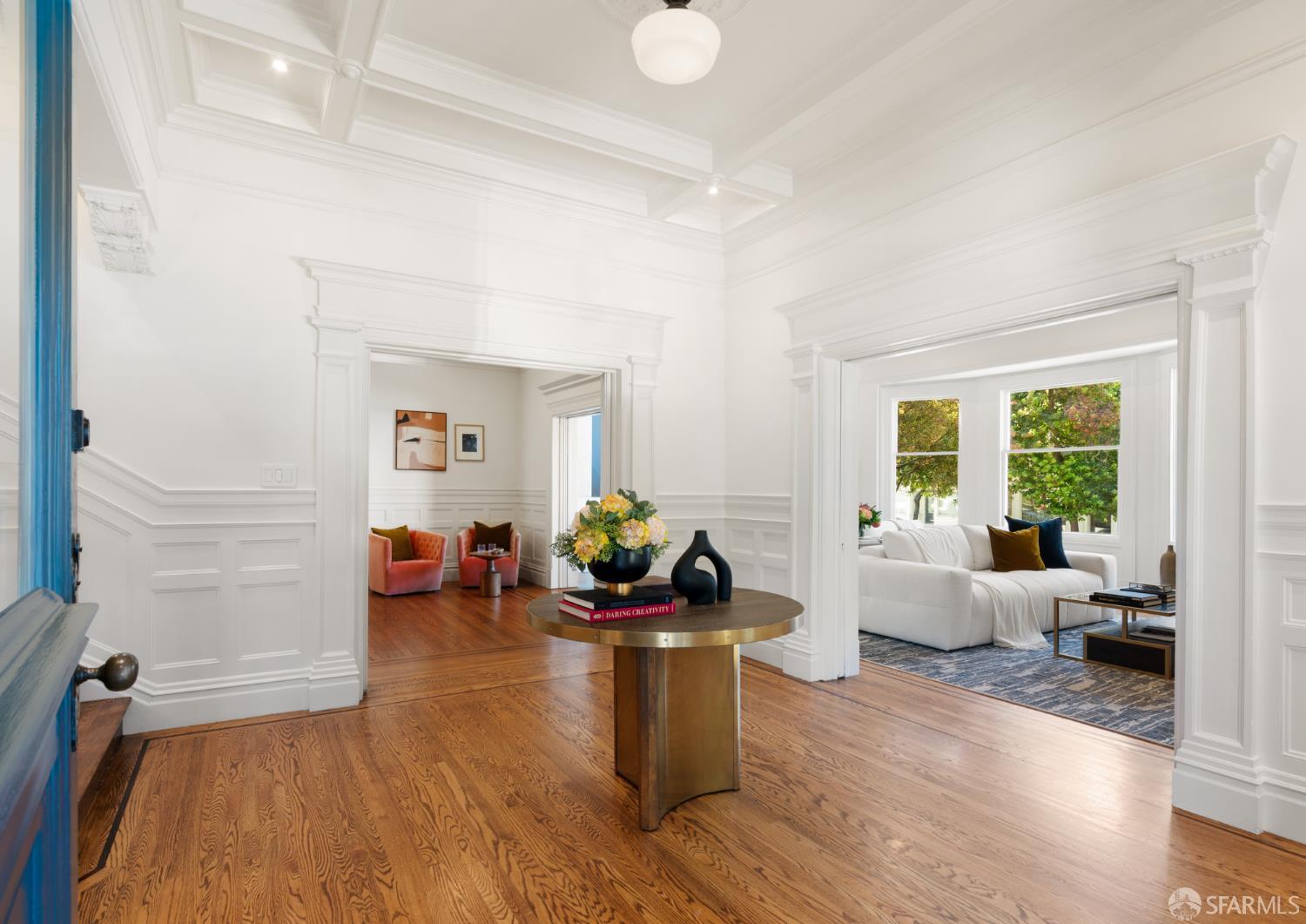 Detail Gallery Image 9 of 64 For 199 Carl St, San Francisco,  CA 94117 - 5 Beds | 4/2 Baths